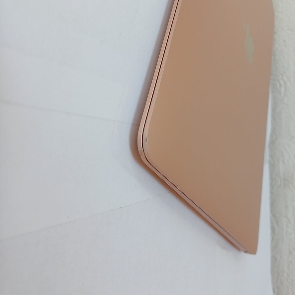 LAPTOP APPLE MACBOOK AIR 13" 2020 3.2 A2337 256 GB SSD 8 GB RAM (SEMINUEVO)