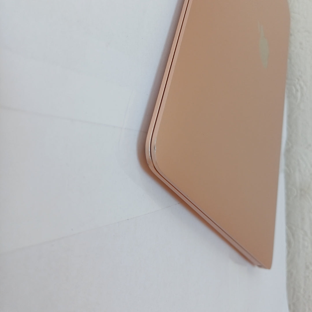 LAPTOP APPLE MACBOOK AIR 13" 2020 3.2 A2337 256 GB SSD 8 GB RAM (SEMINUEVO)