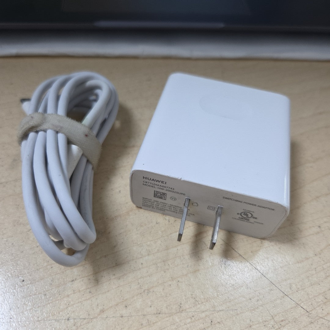 LAPTOP HUAWEI MATEBOOK D16 HVY-WAP9 (2022) 512 GB SSD 16 GB RAM (SEMINUEVO)