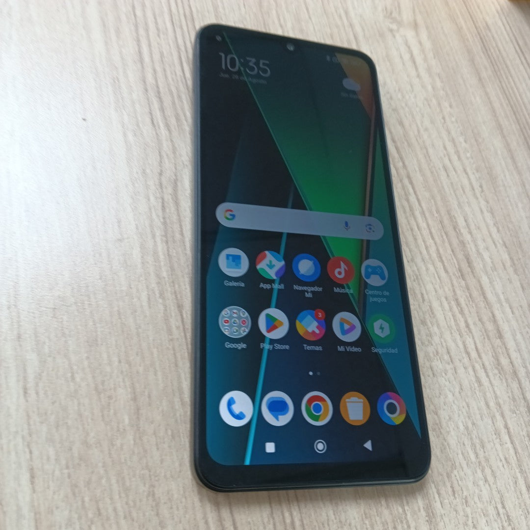 CELULAR XIAOMI POCO C75 2410FPCC5G (2024) 256 GB 8 GB RAM (SEMINUEVO)