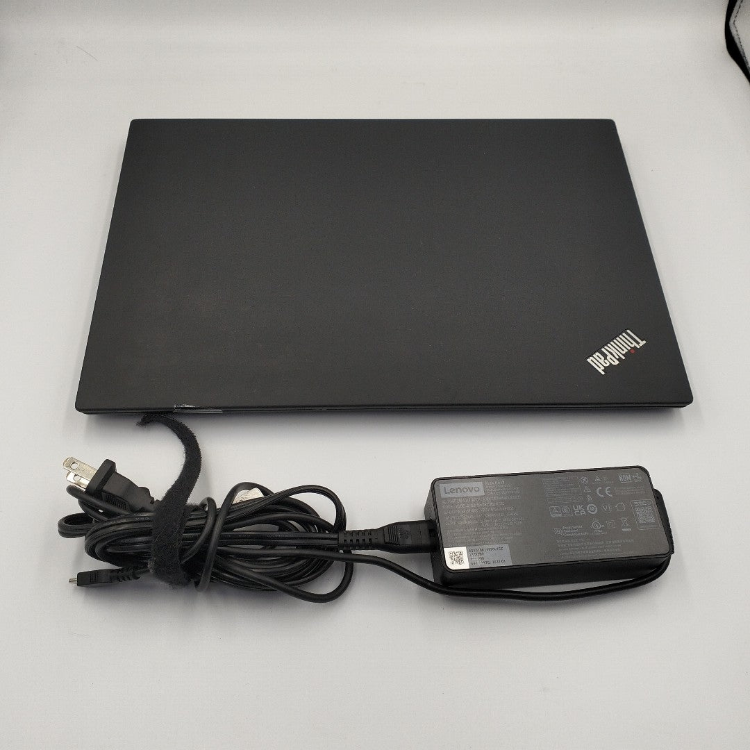 LAPTOP LENOVO THINKPAD T14 GEN 2 (2022) 512 GB SSD 16 GB RAM (SEMINUEVO)