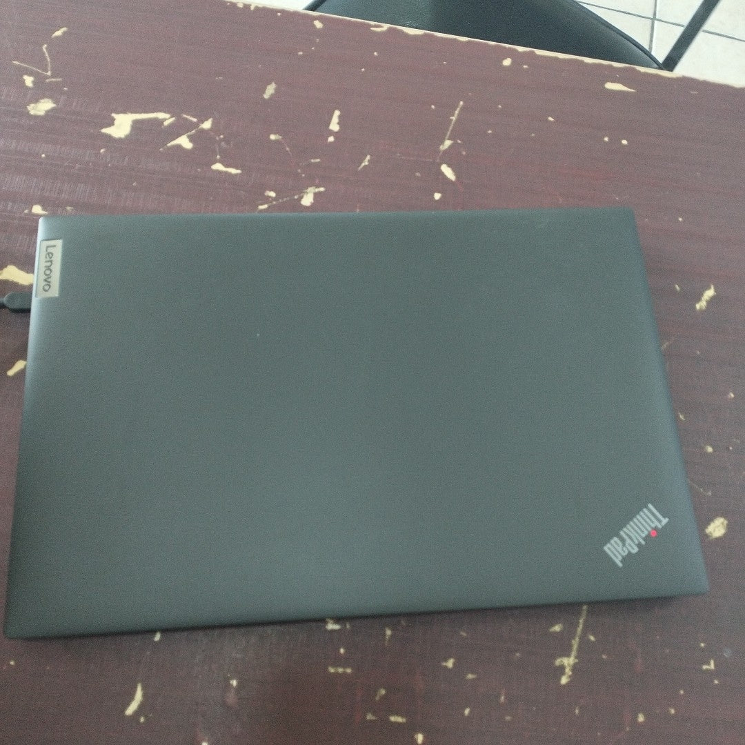 LAPTOP LENOVO THINKPAD L15 GEN 4 (2024) 1 TB 16 GB RAM (SEMINUEVO)