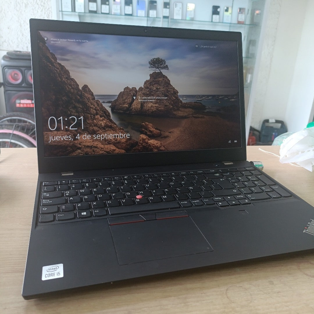 LAPTOP LENOVO THINKPAD P15V GEN 1 (2020) 256 GB SSD 16 GB RAM