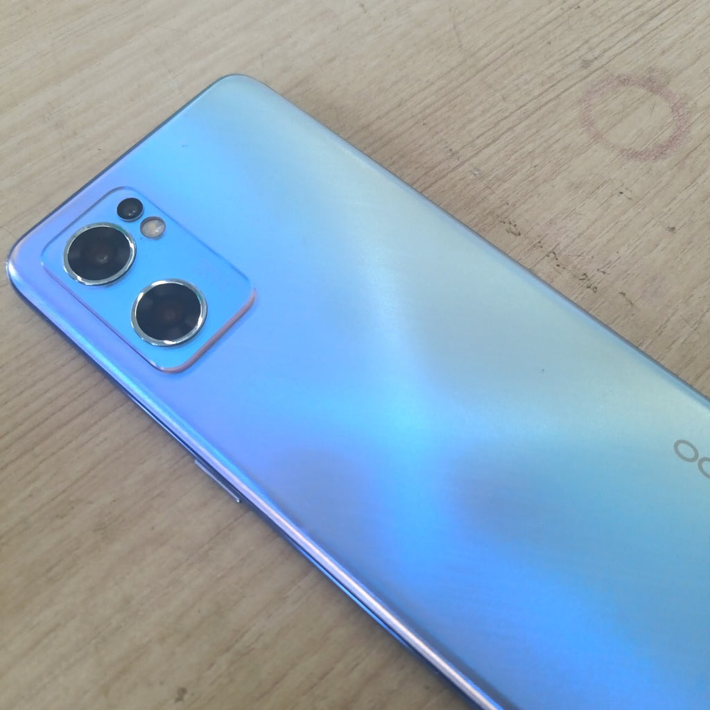 CELULAR OPPO  RENO7 5G CPH2371 256 GB 8 GB RAM
