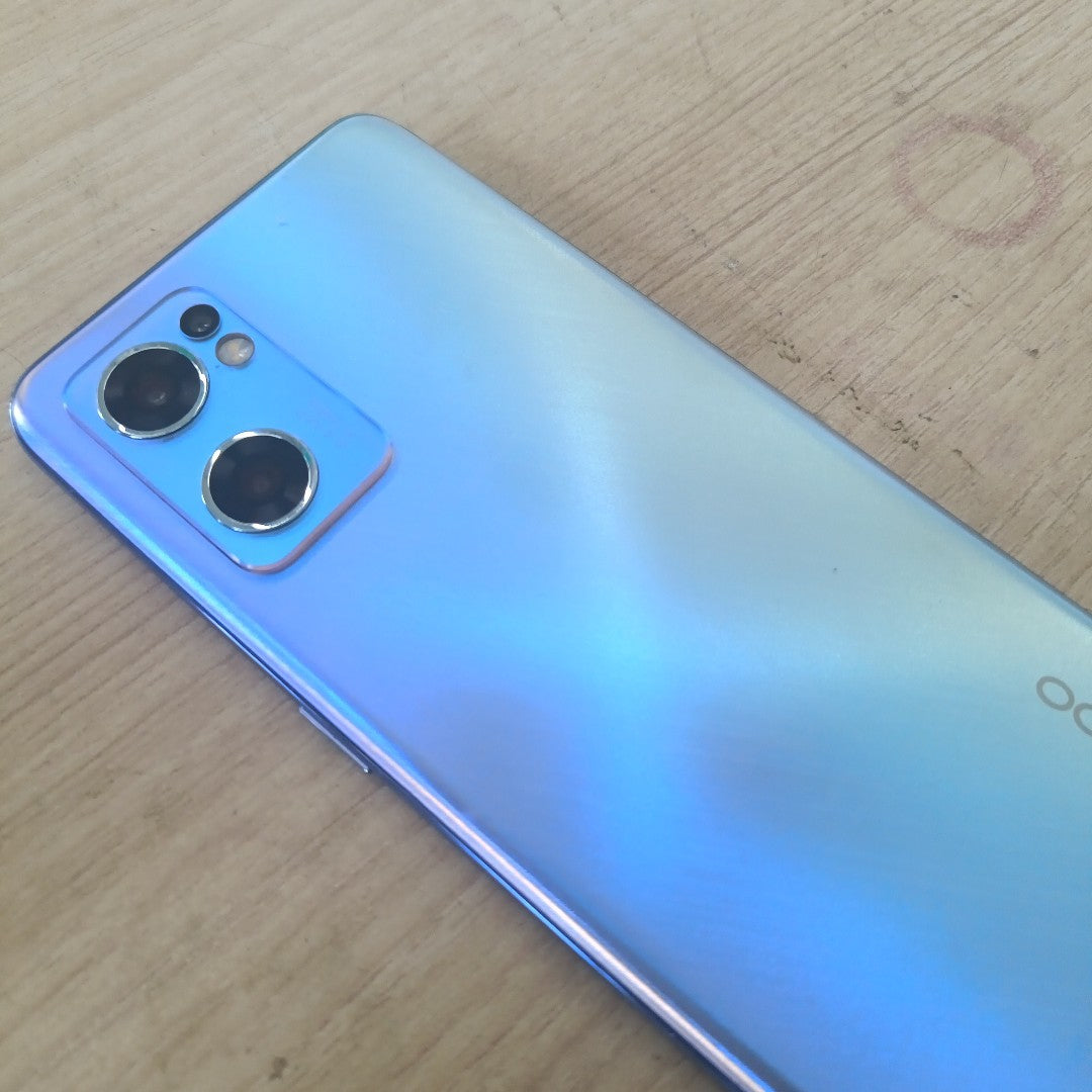 CELULAR OPPO  RENO7 5G CPH2371 256 GB 8 GB RAM