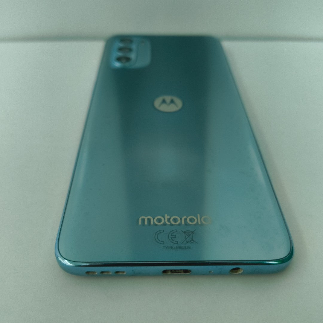 CELULAR MOTOROLA MOTO G52 XT2221-2 256 GB 6 GB RAM (SEMINUEVO)