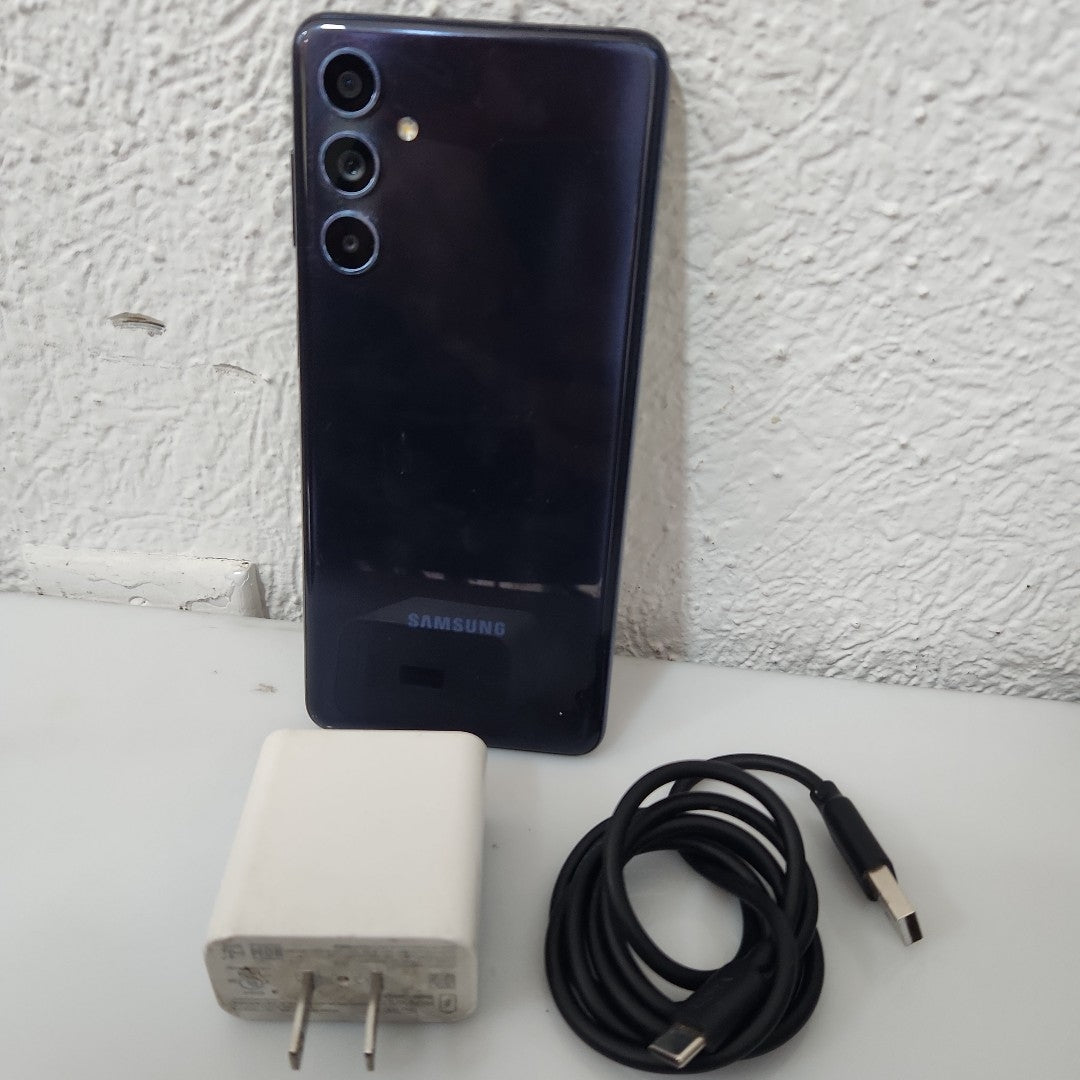 CELULAR SAMSUNG GALAXY M54 SM-M546B (2023) 128 GB 8 GB RAM (SEMINUEVO)