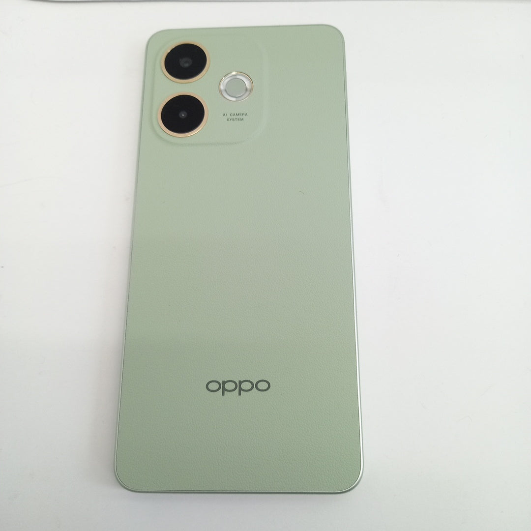 CELULAR OPPO  A5 PRO CPH2711 (2025) 256 GB 8 GB RAM (SEMINUEVO)