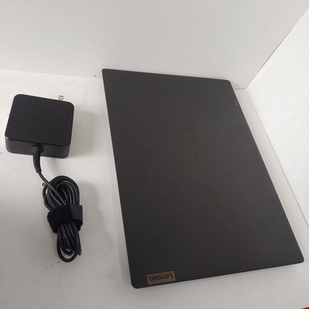 LAPTOP LENOVO IDEAPAD 3 14IGL05 (2022) 256 GB SSD 8 GB RAM (SEMINUEVO)