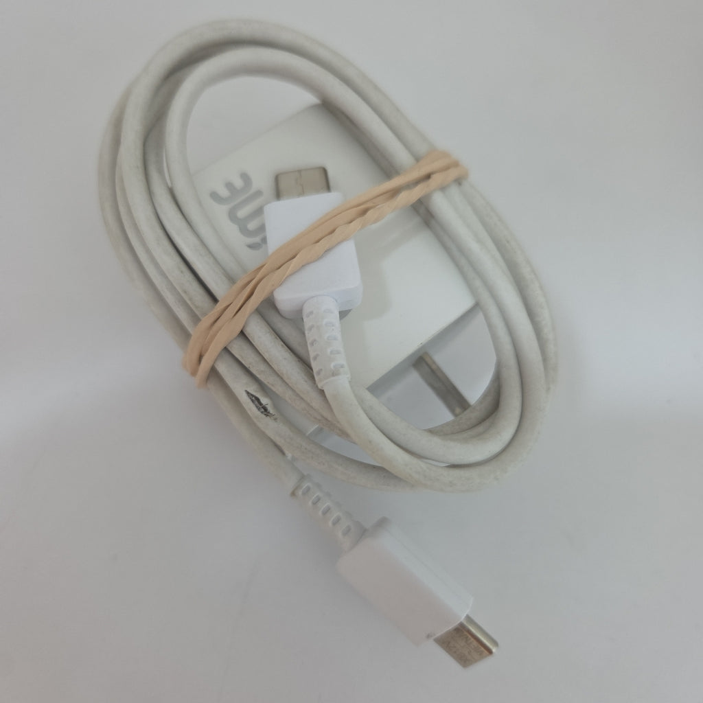 CELULAR APPLE IPHONE 16E A3408 (2025) 128 GB 8 GB RAM (SEMINUEVO)