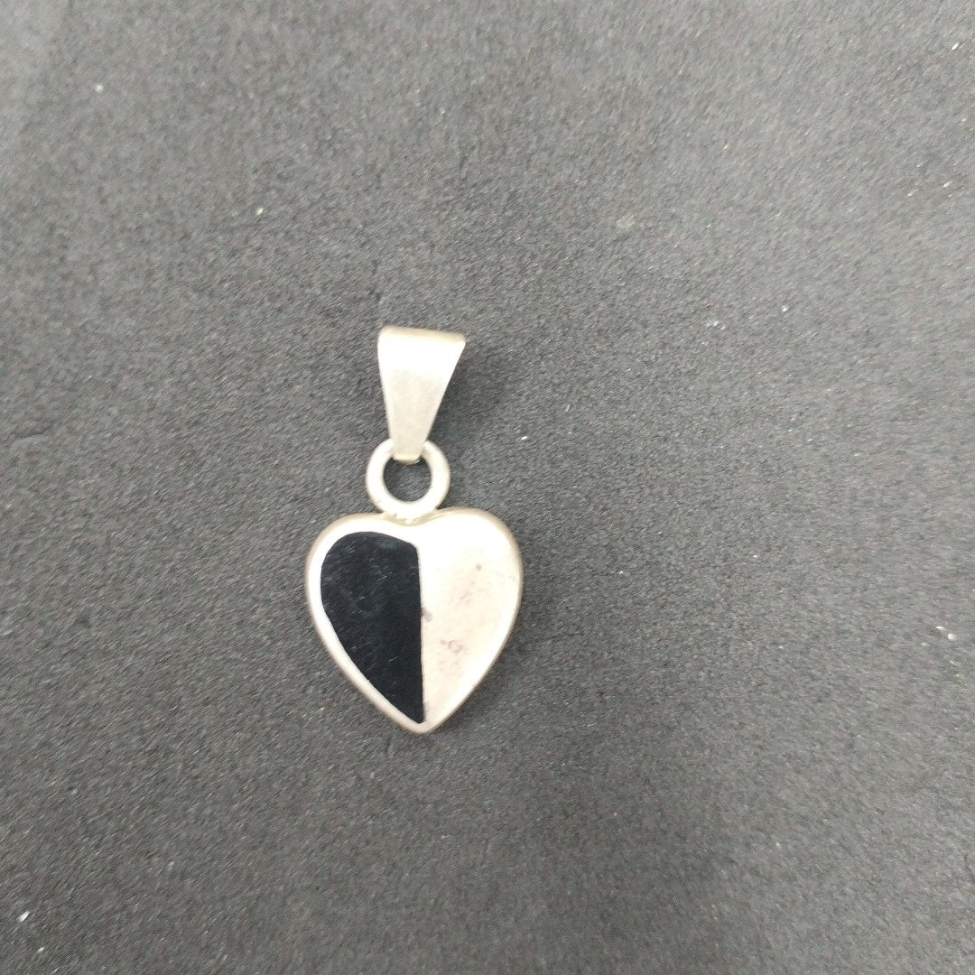 DIJE. PLATA. 27.8 GRMS (SEMINUEVO)