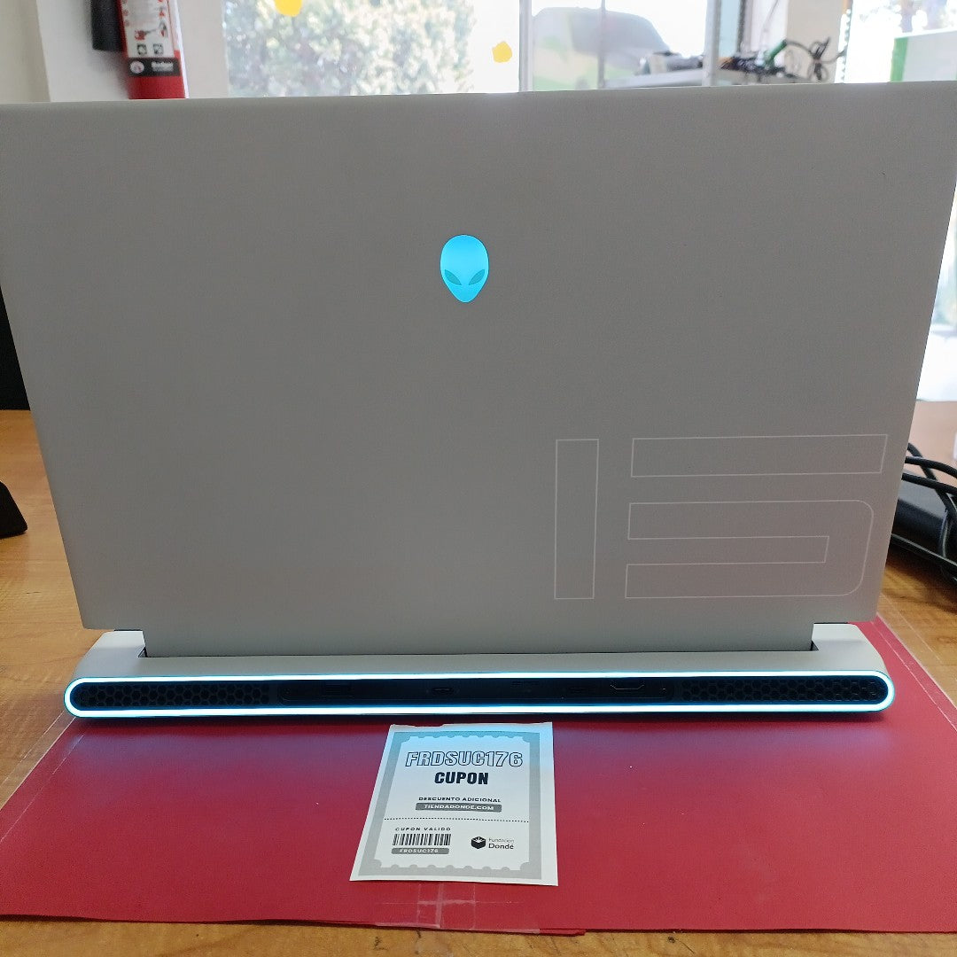LAPTOP DELL ALIENWARE X15 R1 (2022) 512 GB SSD 16 GB RAM (SEMINUEVO)
