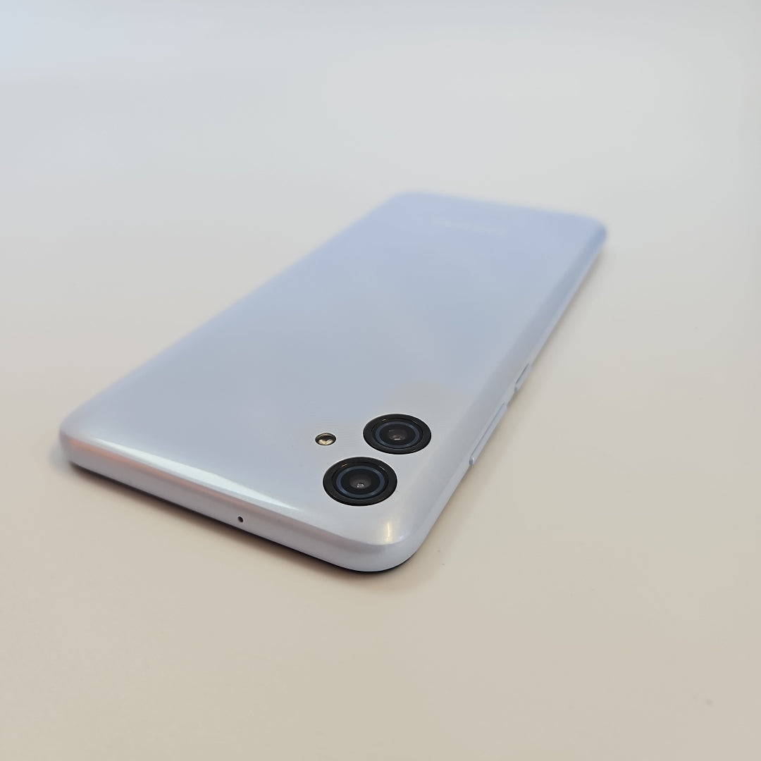 CELULAR SAMSUNG GALAXY A04E SM-A042M 64 GB 3 GB RAM (SEMINUEVO)