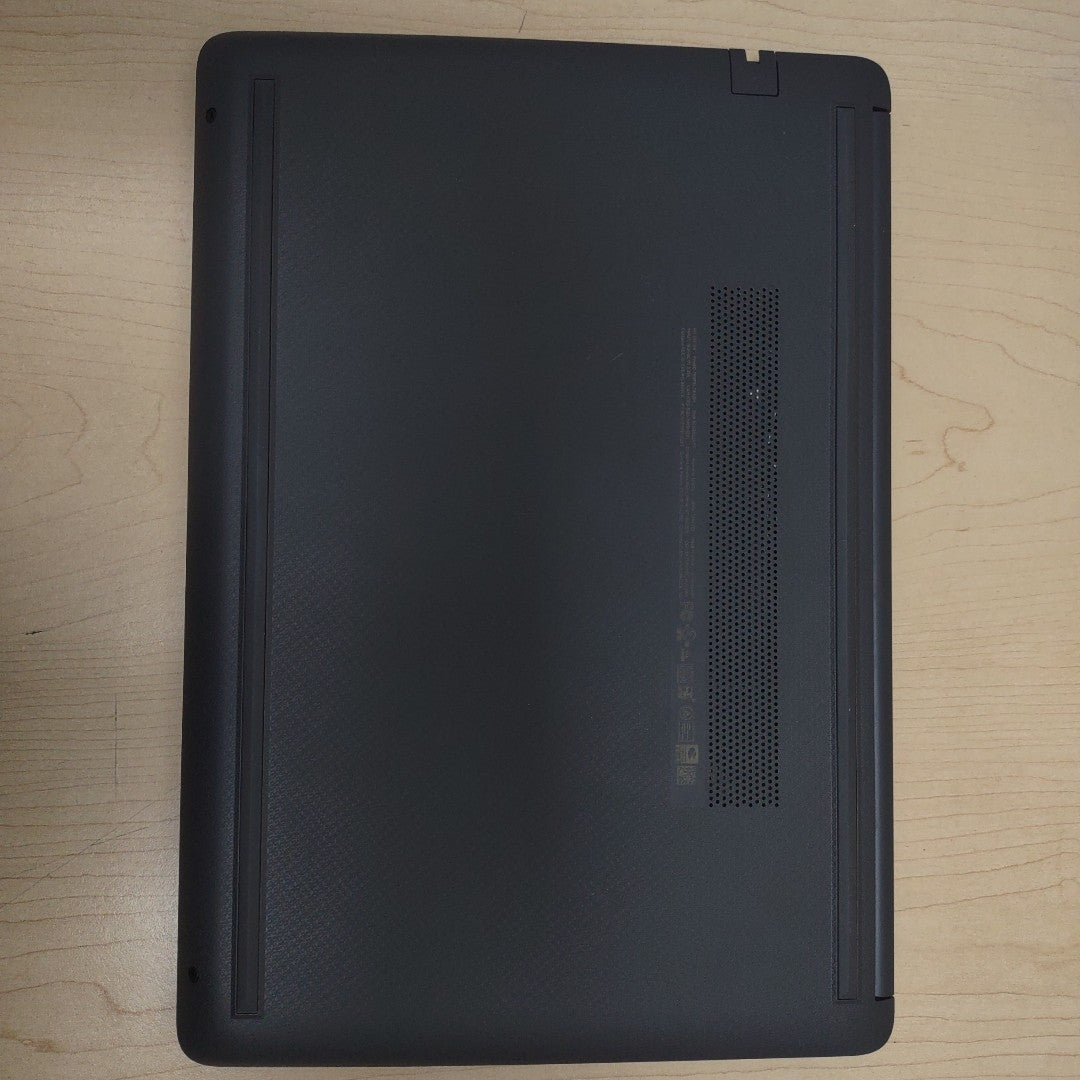 LAPTOP HP 245 G8 (2023) 256 GB SSD 8 GB RAM (SEMINUEVO)