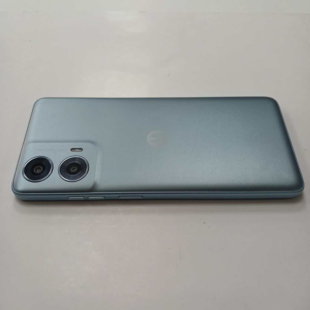 CELULAR MOTOROLA MOTO G24 POWER XT2425-1 (2024) 256 GB 8 GB RAM (SEMINUEVO)