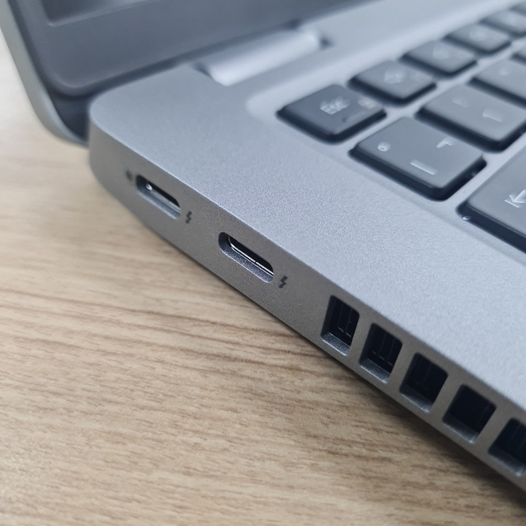 LAPTOP DELL LATITUDE 5420 (2022) 256 GB SSD 8 GB RAM (SEMINUEVO)