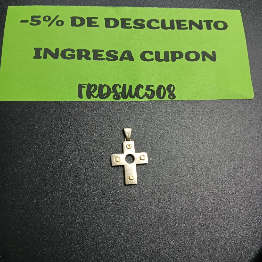 CRUZ. ORO. 14 K 3.6 GRMS (SEMINUEVO)