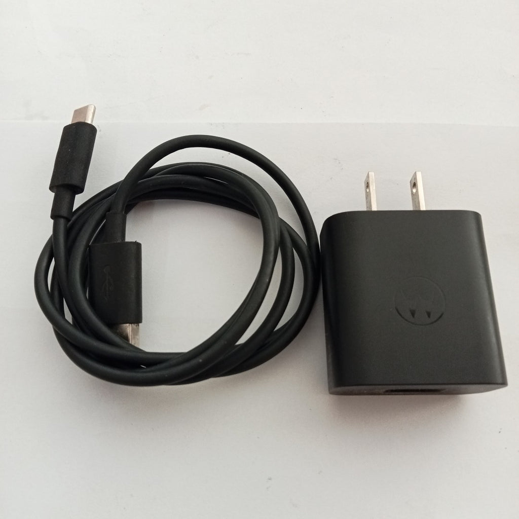 CELULAR MOTOROLA MOTO G04 XT2421-2 (2024) 128 GB 4 GB RAM (SEMINUEVO)