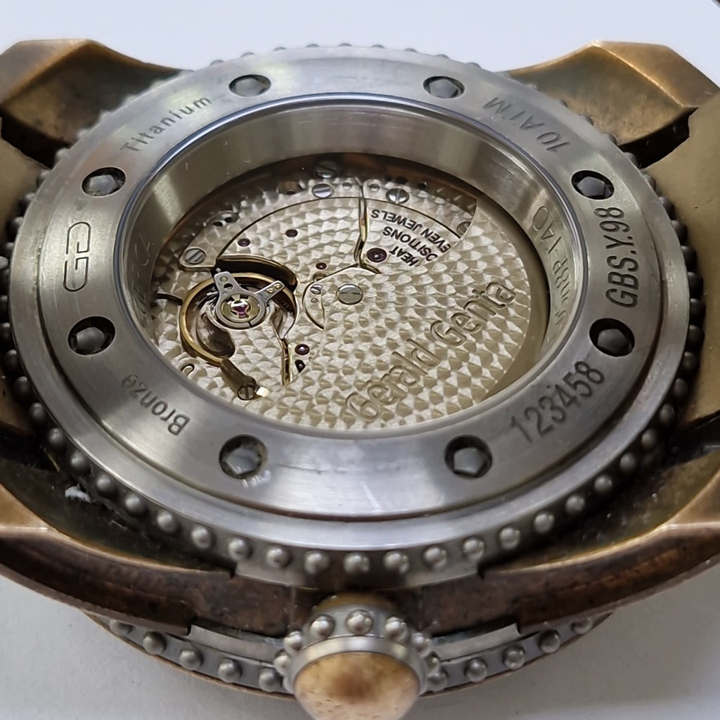  RELOJ CABALLERO  GBS.Y.98 (SEMINUEVO)