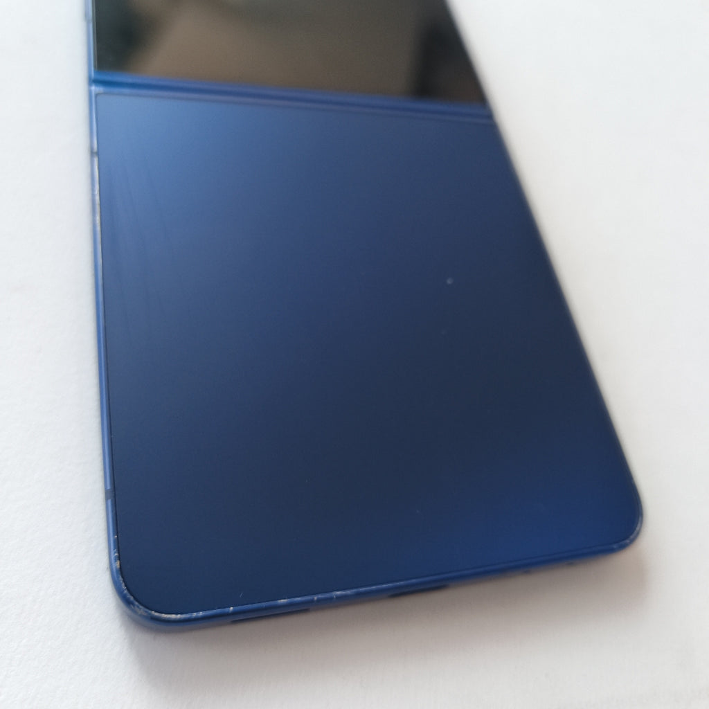 CELULAR SAMSUNG GALAXY Z FLIP 7 SM-F766B (2025) 512 GB 12 GB RAM (SEMINUEVO)