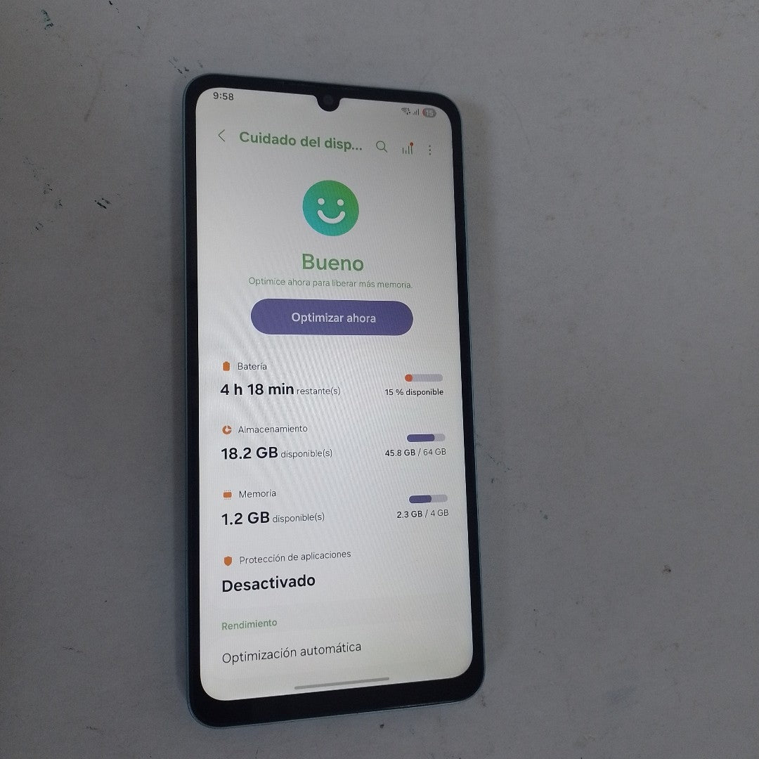 CELULAR SAMSUNG GALAXY A06 SM-A065M (2024) 64 GB 4 GB RAM (SEMINUEVO)