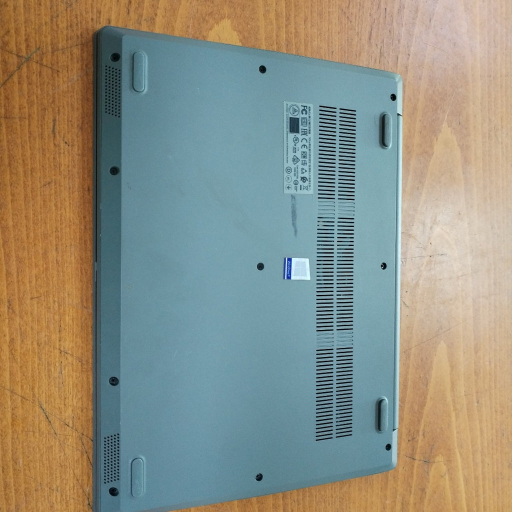 LAPTOP LENOVO IDEAPAD 3 14IGL05 (2022) 1 TB 8 GB RAM (SEMINUEVO)