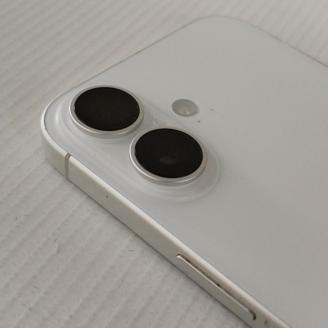 CELULAR APPLE IPHONE 16 A3288 (2024) 128 GB 8 GB RAM (SEMINUEVO)