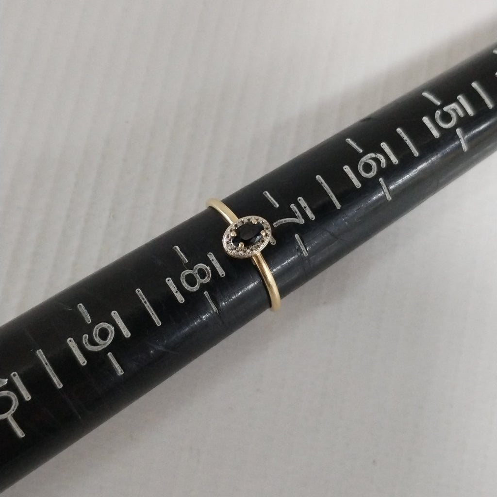 K1 1,10 GRMS 14 K ESPECIFICACIONES COMPLEMENTARIAS ANILLITO CON CIRCONIAS Y PIED (SEMINUEVO)