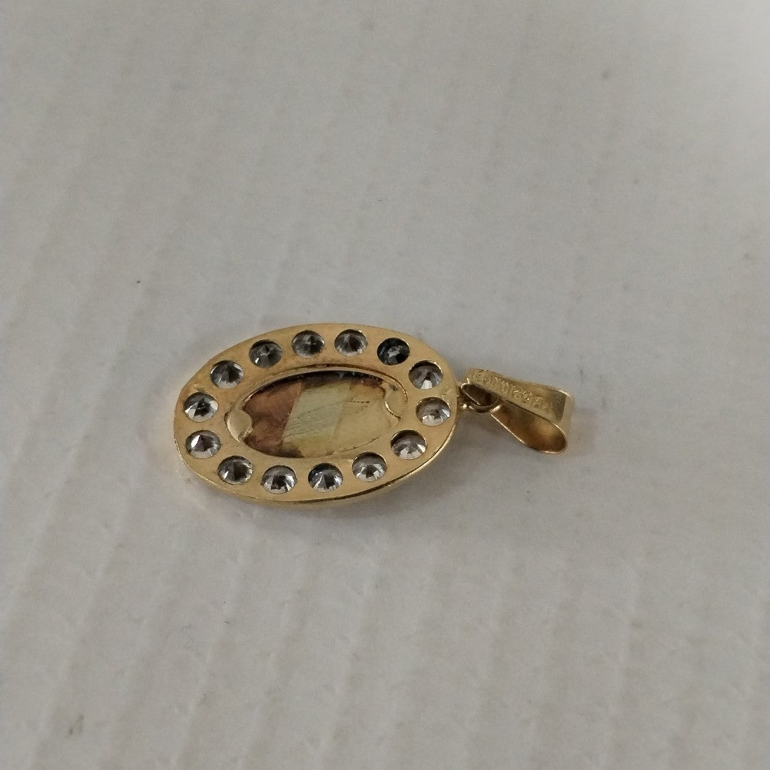 K1 0,80 GRMS 10 K ESPECIFICACIONES COMPLEMENTARIAS MEDALLA DE BAUTISMO CON CIRCON (SEMINUEVO)