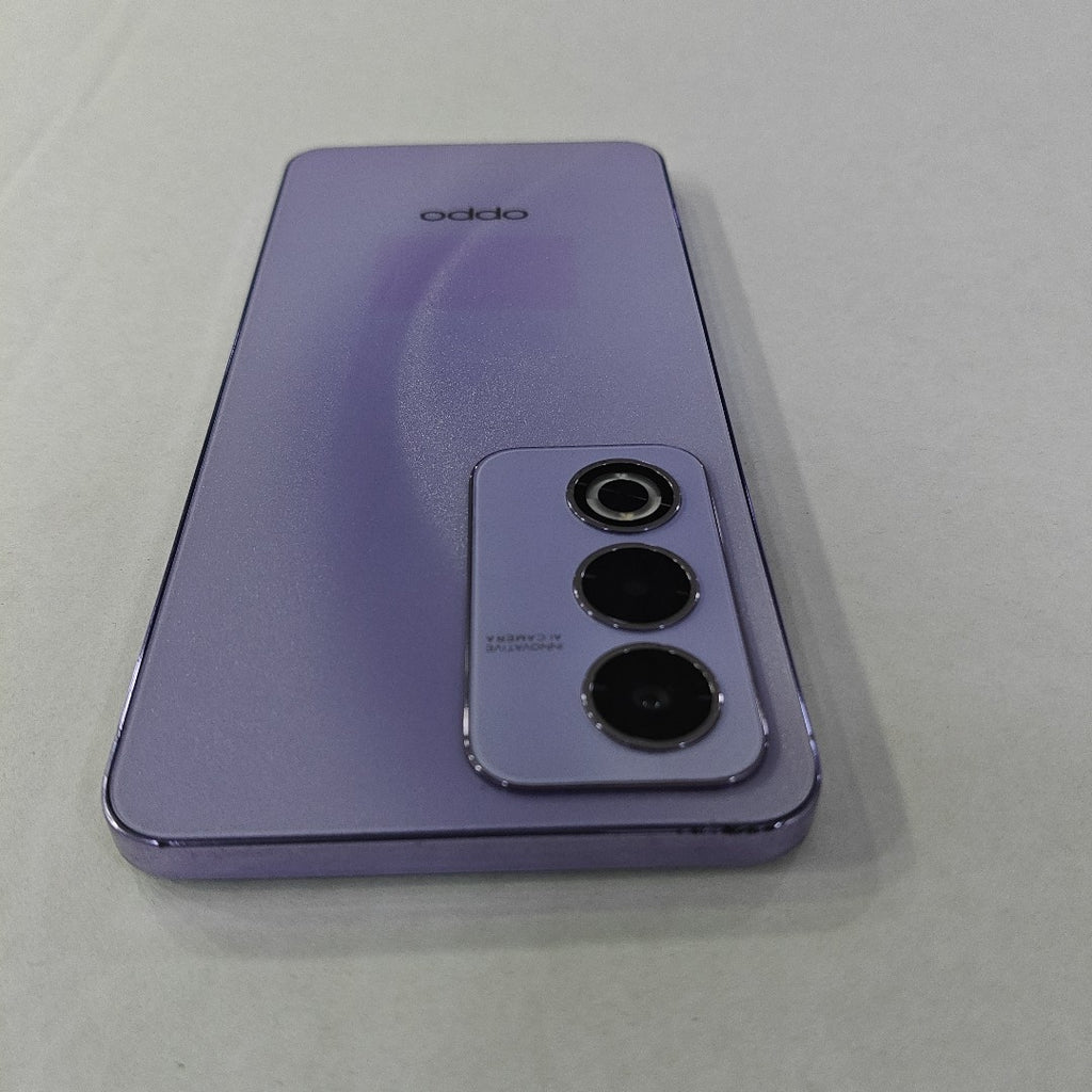 CELULAR OPPO  A80 5G CPH2639 (2024) 256 GB 8 GB RAM (SEMINUEVO)