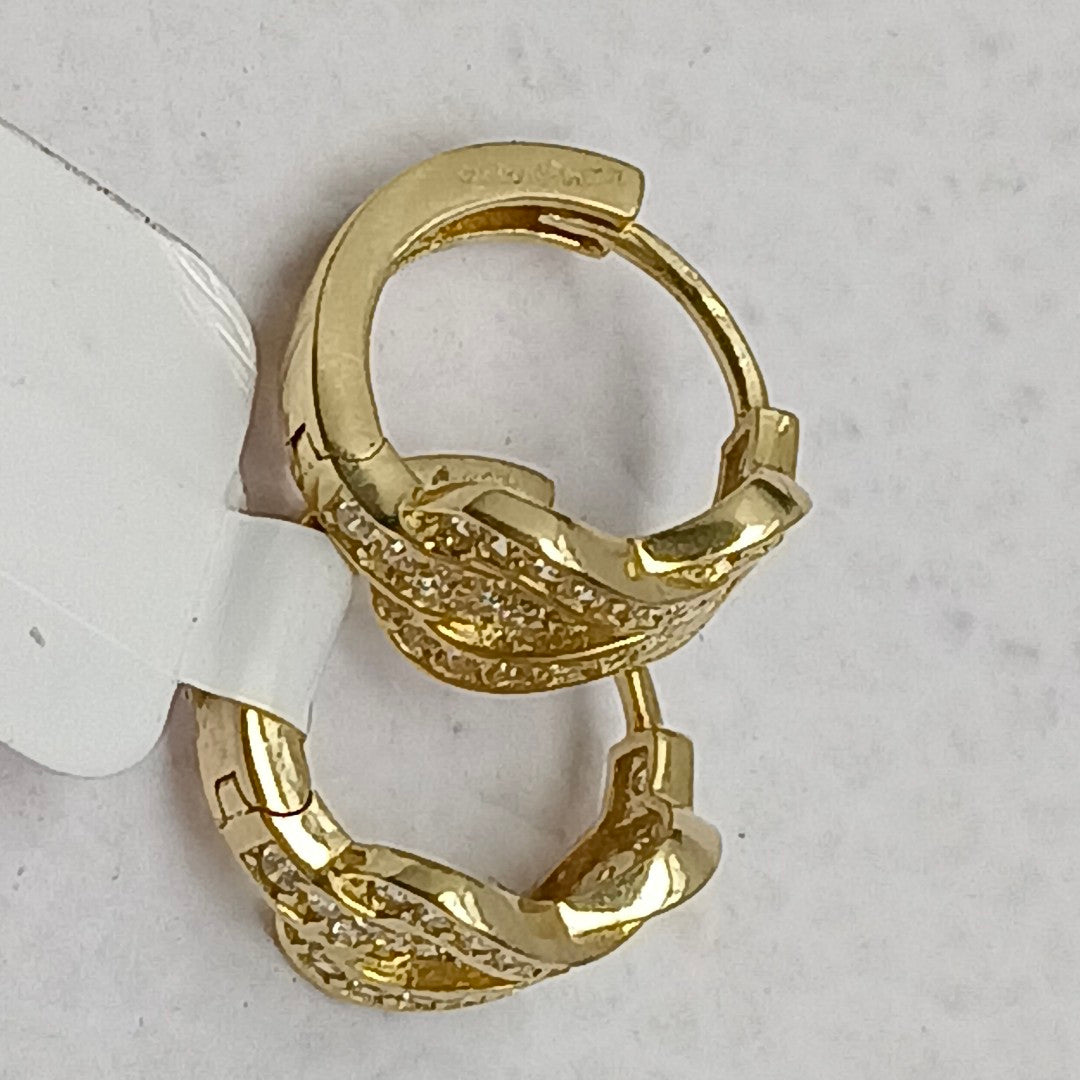 HUGGIES ORO 14K 2.7 (NUEVO)