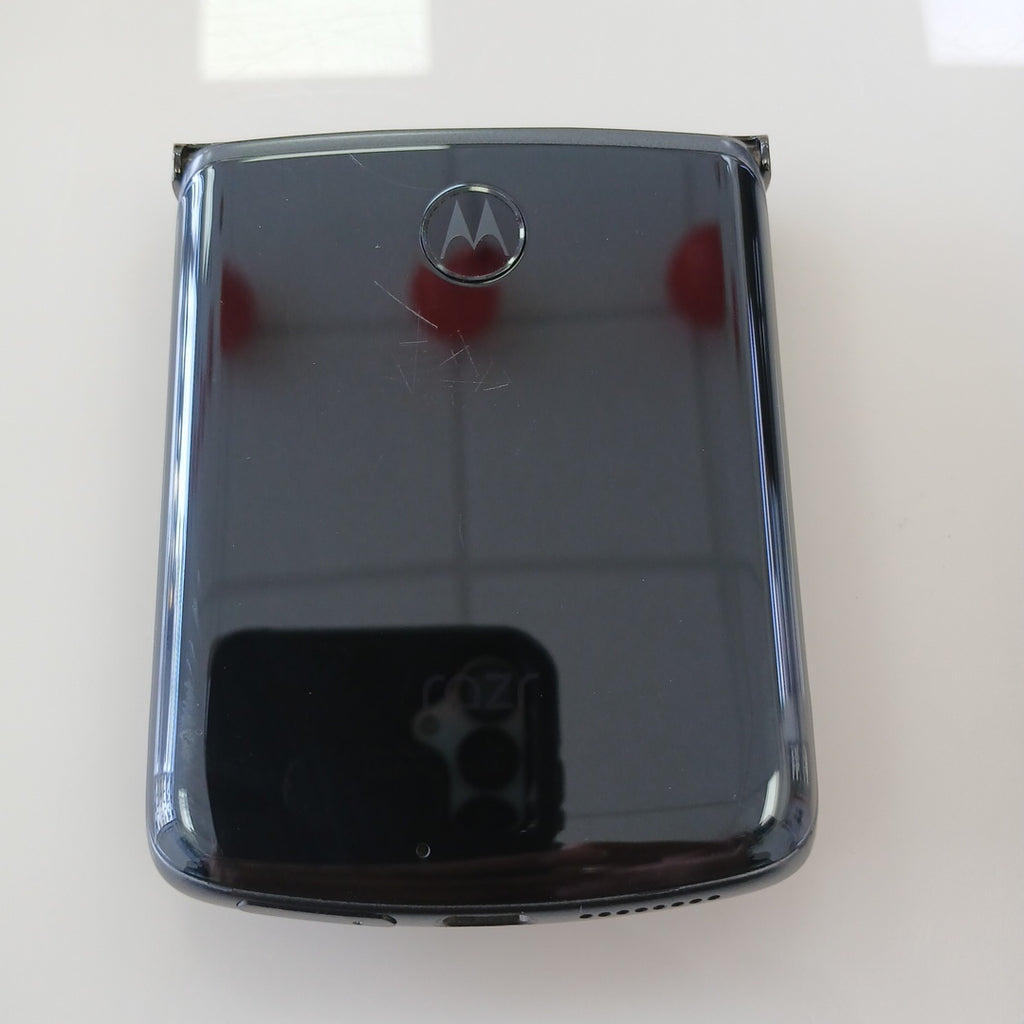 CELULAR MOTOROLA MOTO RAZR 5G XT2071-3 256 GB 8 GB RAM (SEMINUEVO)