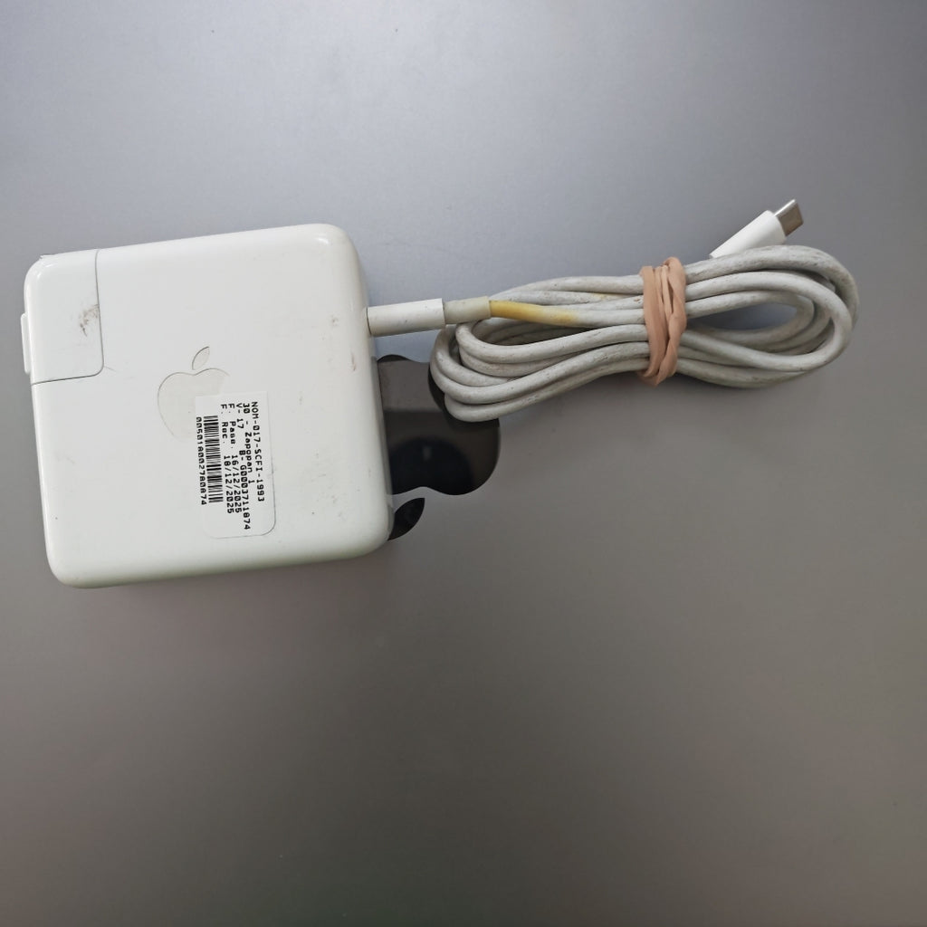 LAPTOP APPLE MACBOOK PRO 16" 2021 3.2 A2485 (10 CPU / 16 GPU) 512 GB SSD 16 GB RAM (SEMINUEVO)