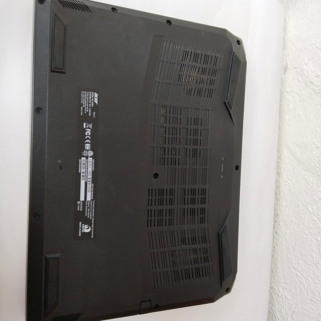 LAPTOP ACER NITRO 5 AN515-58-58V0 (2023) 512 GB SSD 8 GB RAM (SEMINUEVO)
