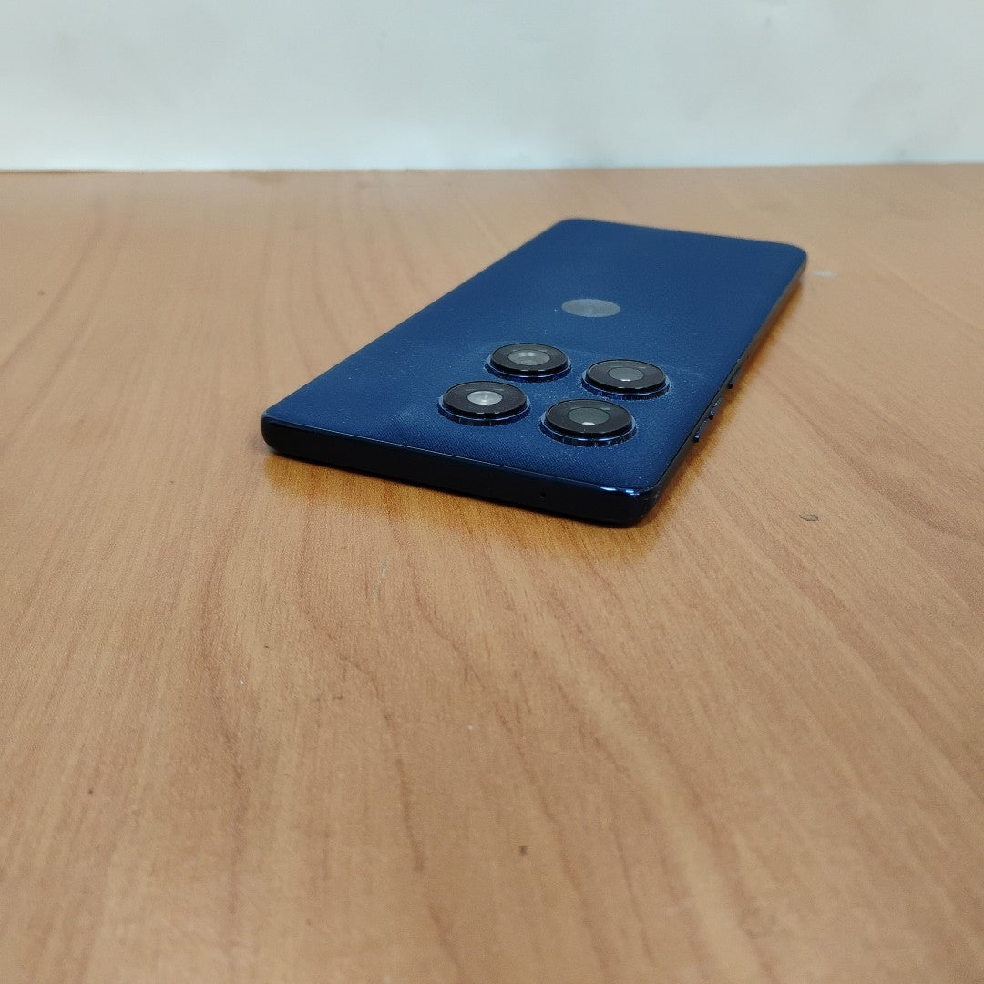 CELULAR MOTOROLA EDGE 60 XT2505-3 (2025) 512 GB 12 GB RAM (SEMINUEVO)