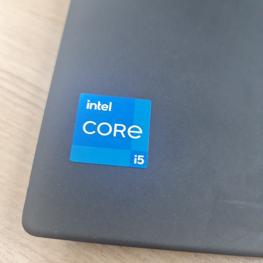 LAPTOP LENOVO THINKPAD T14 GEN 4 (2024) 256 GB SSD 16 GB RAM (SEMINUEVO)