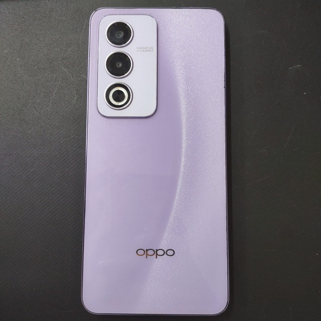 CELULAR OPPO  A80 5G CPH2639 (2024) 256 GB 8 GB RAM (SEMINUEVO)