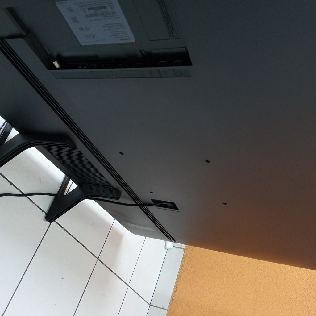 PANTALLA SAMSUNG QN55Q70DAF (2024) 55" QLED 4K (SEMINUEVO)