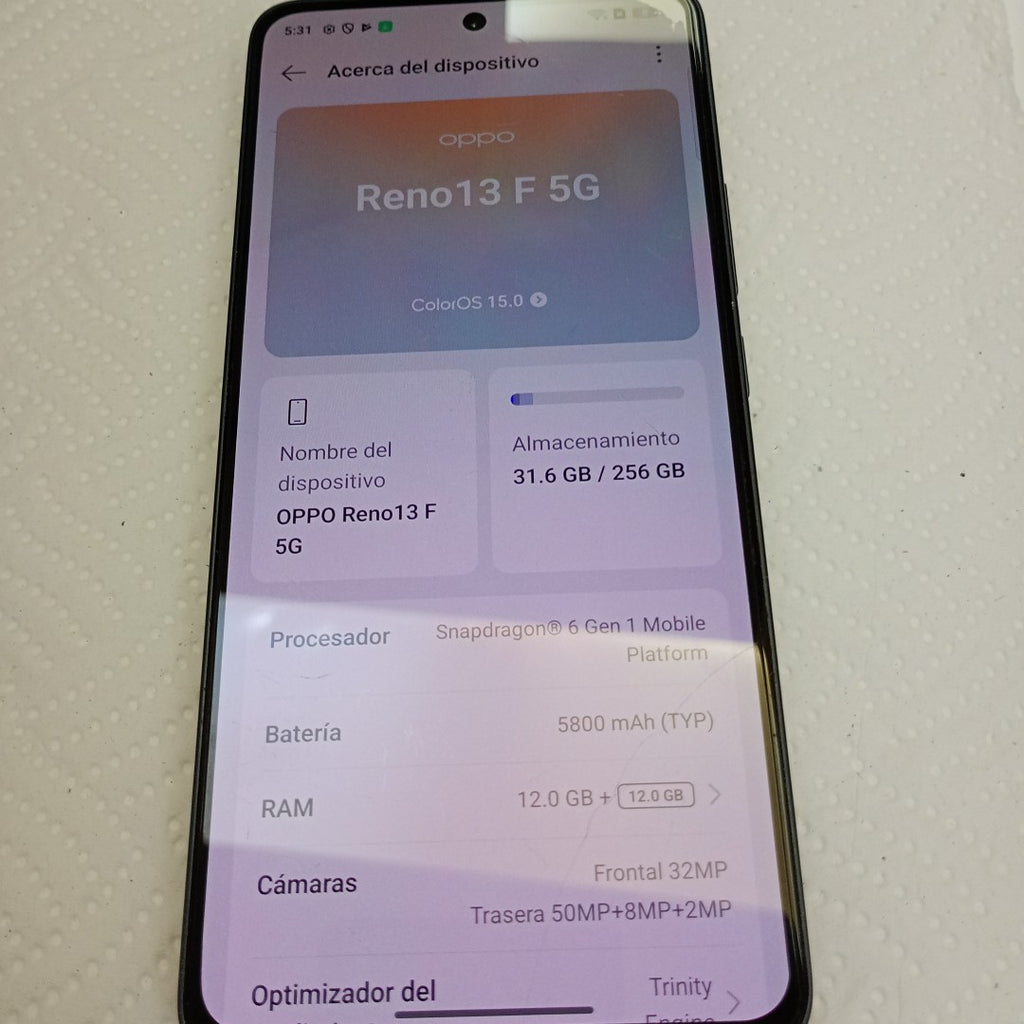 CELULAR OPPO  RENO 13F 5G CPH2699 (2025) 256 GB 12 GB RAM (SEMINUEVO)