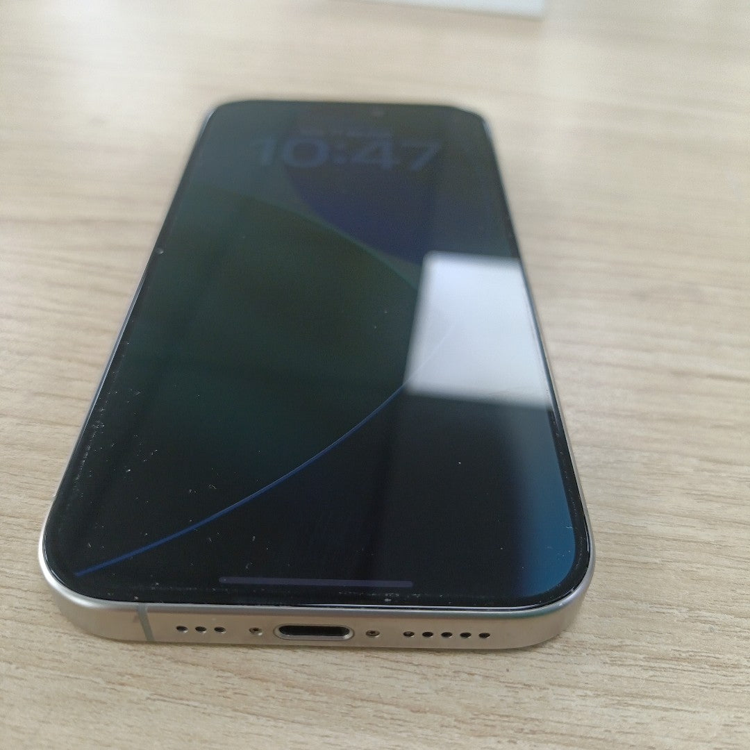 CELULAR APPLE IPHONE 15 PRO A3104 128 GB 8 GB RAM (SEMINUEVO)