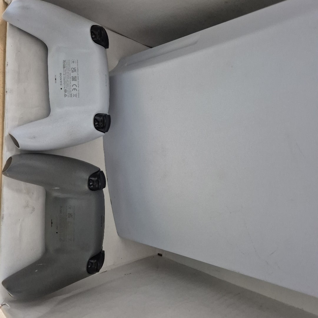 CONSOLA DE VIDEOJUEGO SONY PS5 825 SSD