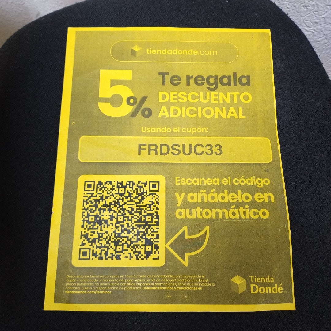 LAPTOP LENOVO V14 G3 IAP (2024) 256 GB SSD 12 GB RAM (SEMINUEVO)