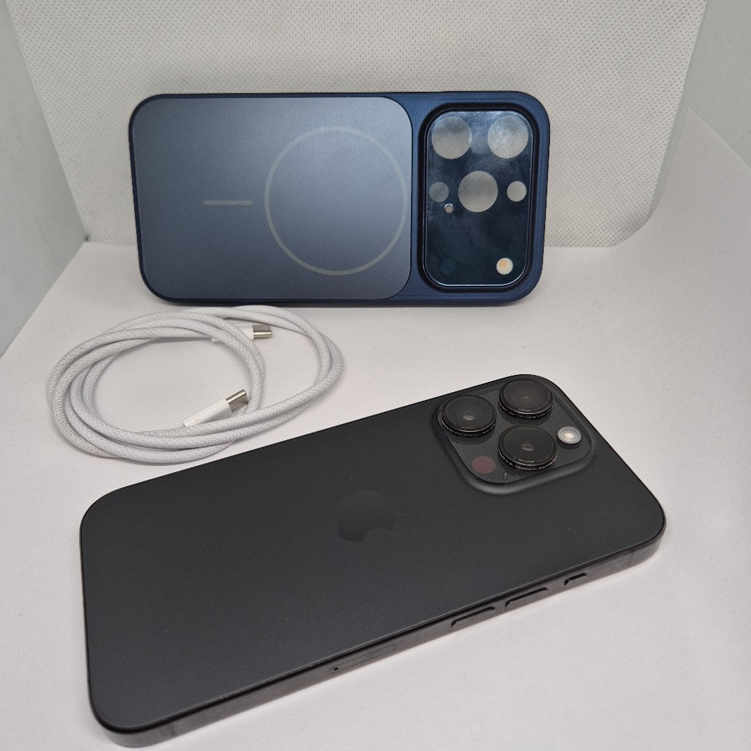 CELULAR APPLE IPHONE 15 PRO A3101 256 GB 8 GB RAM (SEMINUEVO)