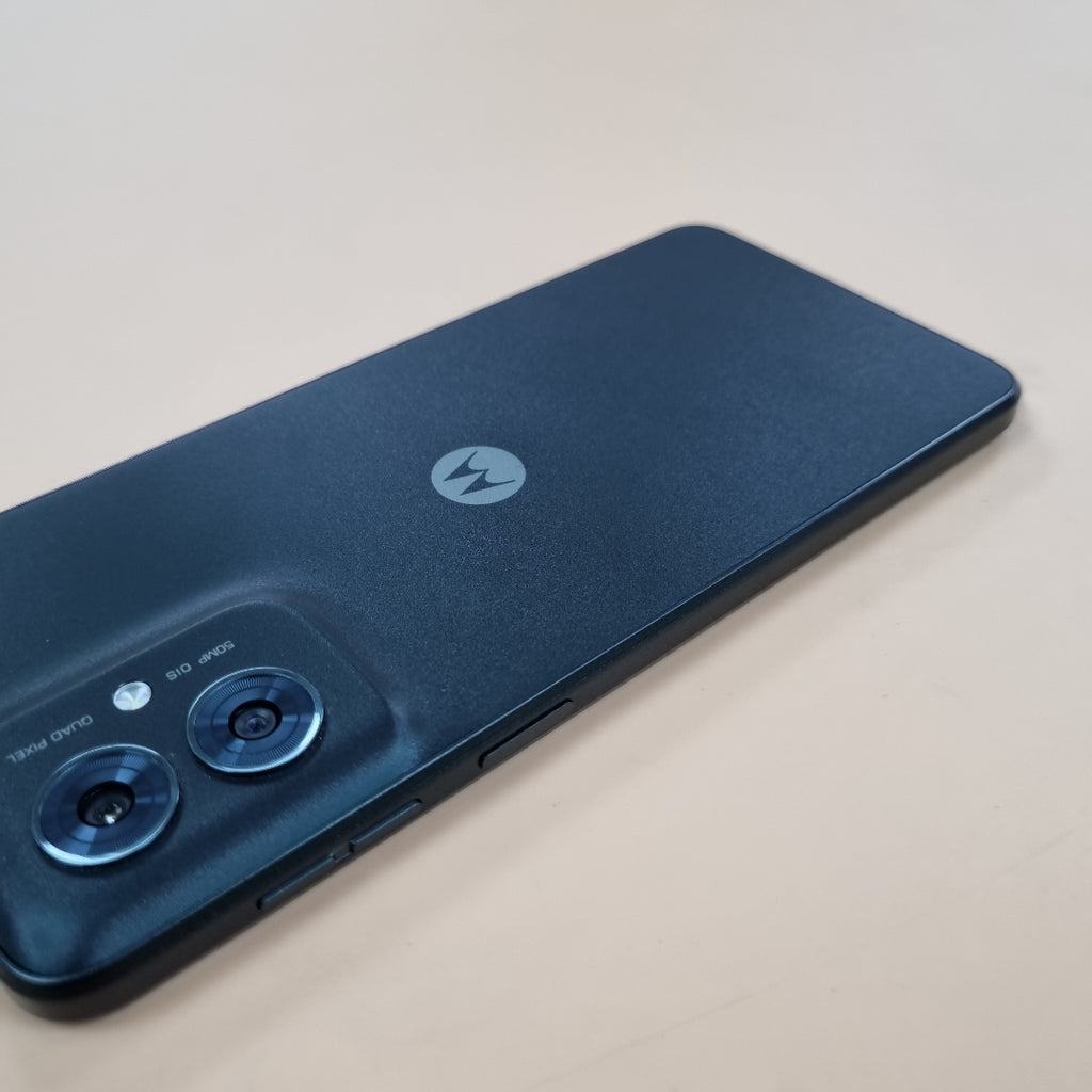 CELULAR MOTOROLA MOTO G55 5G XT2435-1(2024) 256 GB 8 GB RAM (SEMINUEVO)