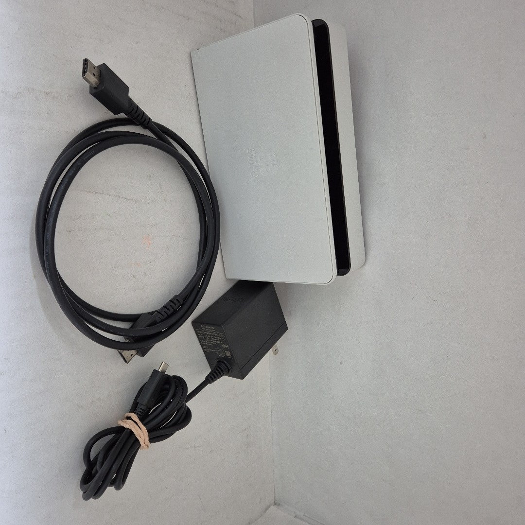 CONSOLA DE VIDEOJUEGO NINTENDO SWITCH OLED 64 GB (SEMINUEVO)