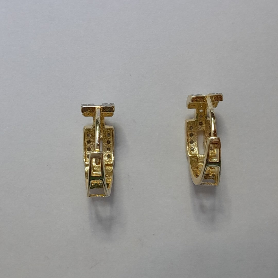 HUGGIES ORO 14K 2.3 (NUEVO)