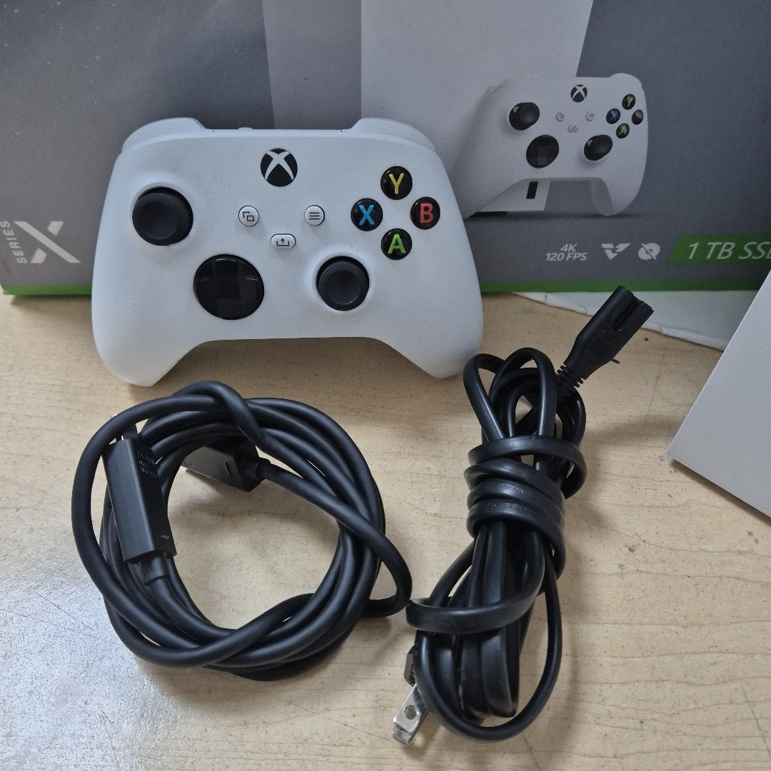 CONSOLA DE VIDEOJUEGO MICROSOFT XBOX SERIES X DIGITAL 1 TB SSD (SEMINUEVO)