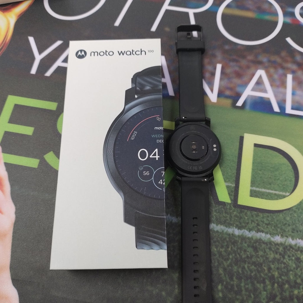 SMARTWATCH MOTOROLA MOTO WATCH 100 42 MM BLUETOOTH (SEMINUEVO)