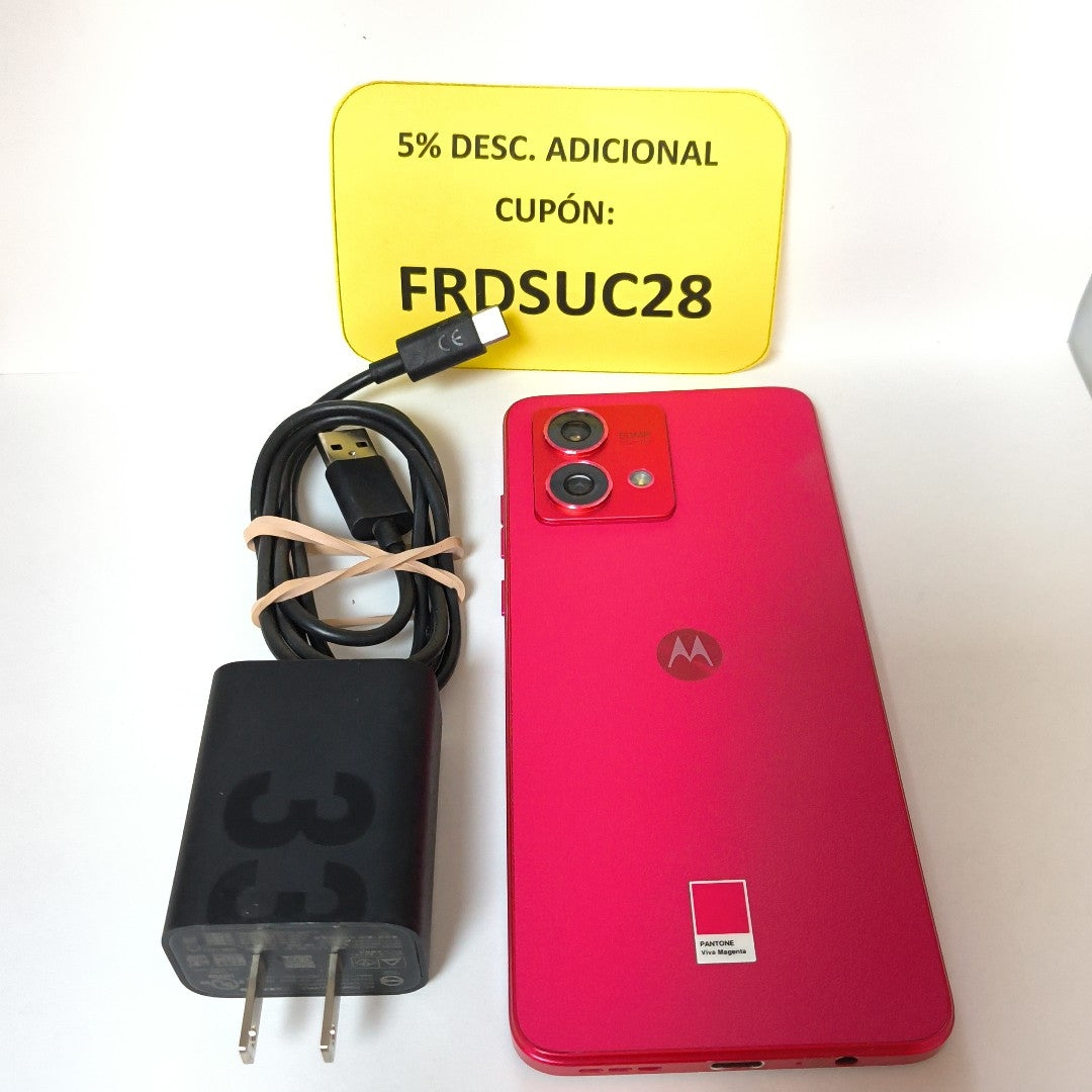 CELULAR MOTOROLA MOTO G84 XT2347-1 (2023) 256 GB 8 GB RAM (SEMINUEVO)