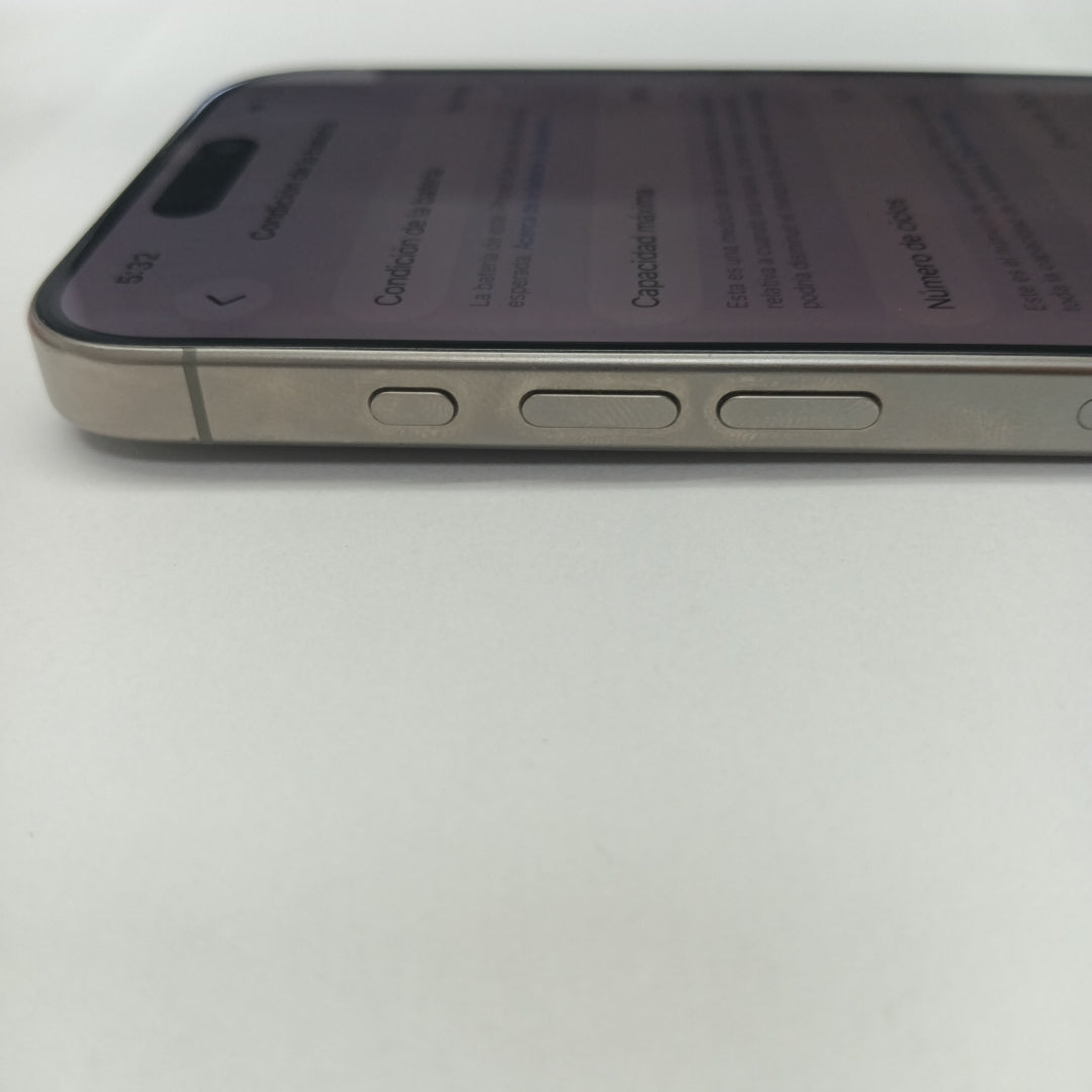 CELULAR APPLE IPHONE 15 PRO A3101 256 GB 8 GB RAM (SEMINUEVO)